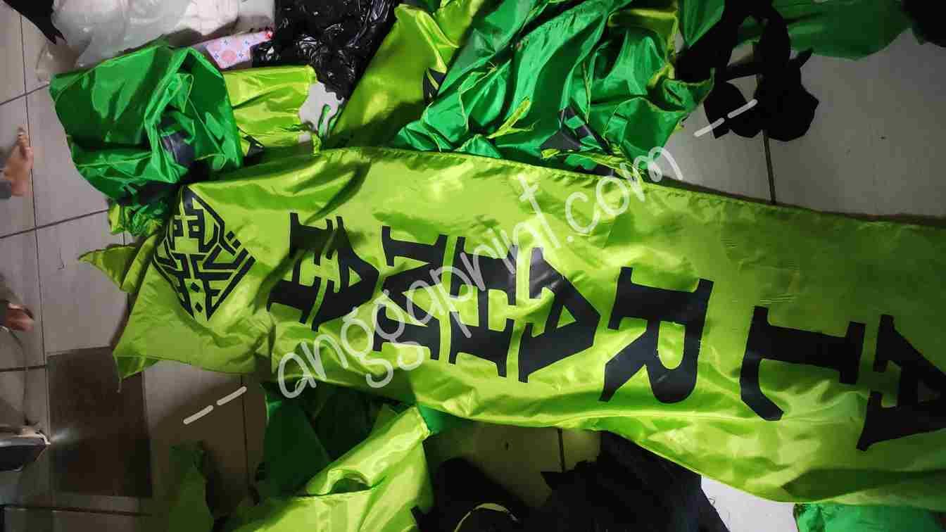 Jasa Sablon Umbul-Umbul Custom — Warna Tajam, Tahan Cuaca, Harga Grosir (4)
